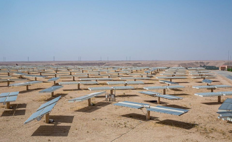 Falling oil prices will not affect development of the alternative energy